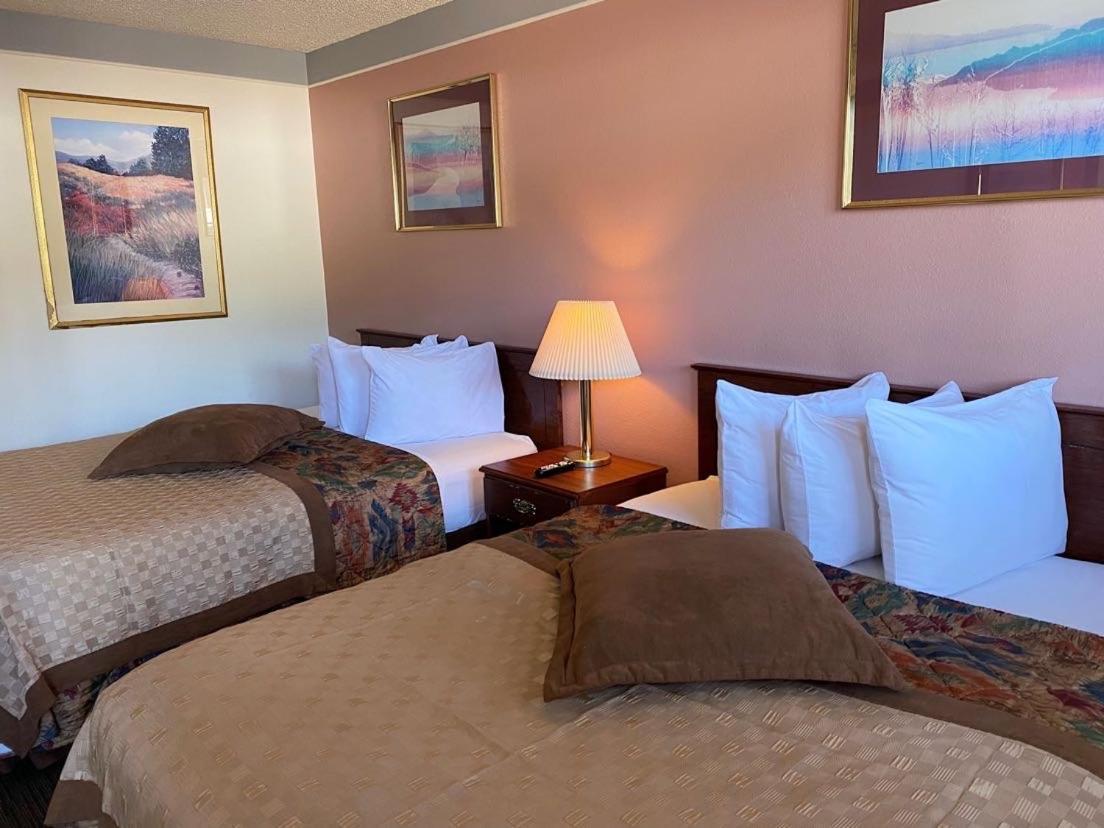 Value Lodge Inn Delta Esterno foto